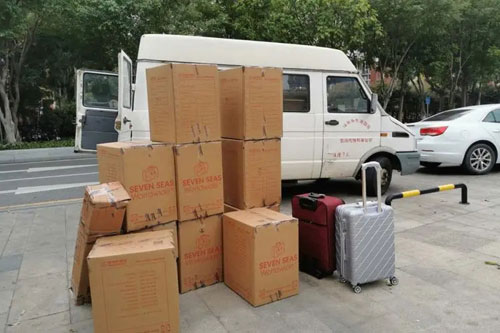 让胡路行李托运公司